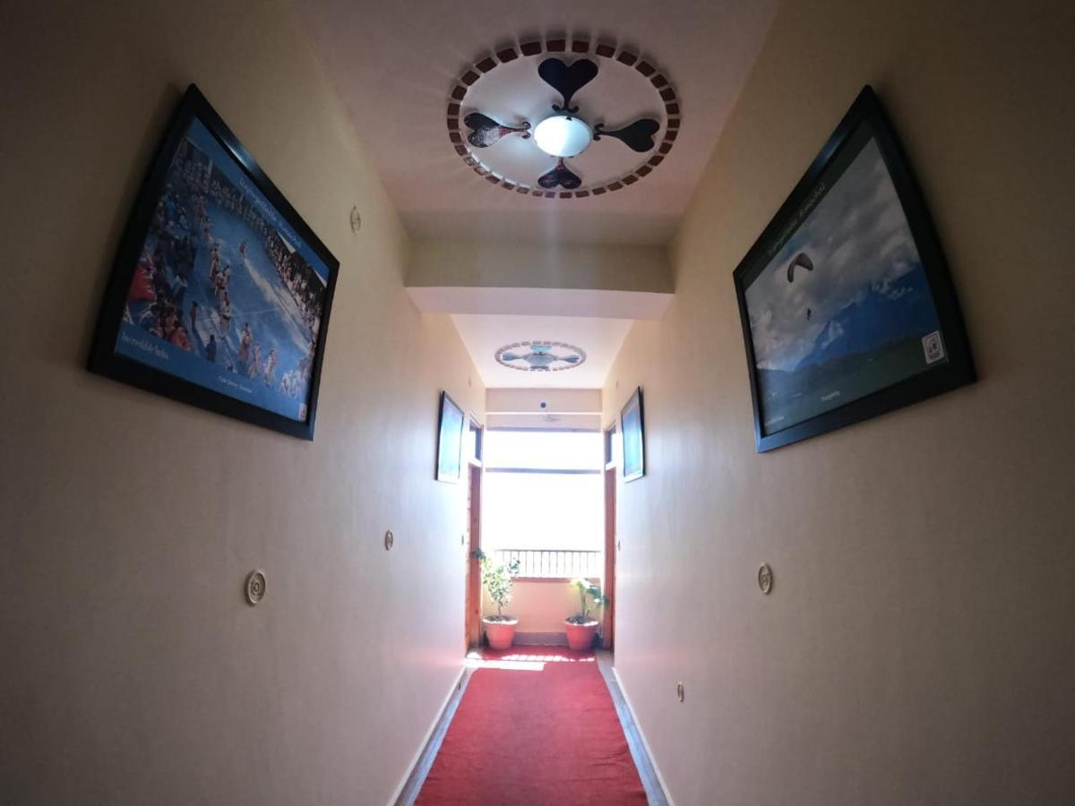 Hotel Snowflake Narkanda Luaran gambar