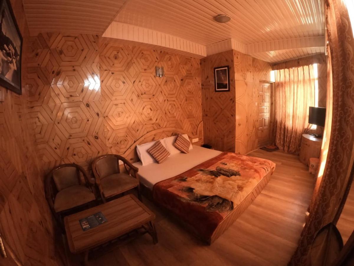 Hotel Snowflake Narkanda Luaran gambar